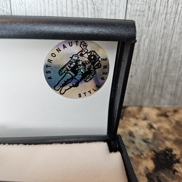 Eversharp Astronaut Style Space Bullet Pocket Pen Matte Black Vintage w/Case - Picture 14 of 16